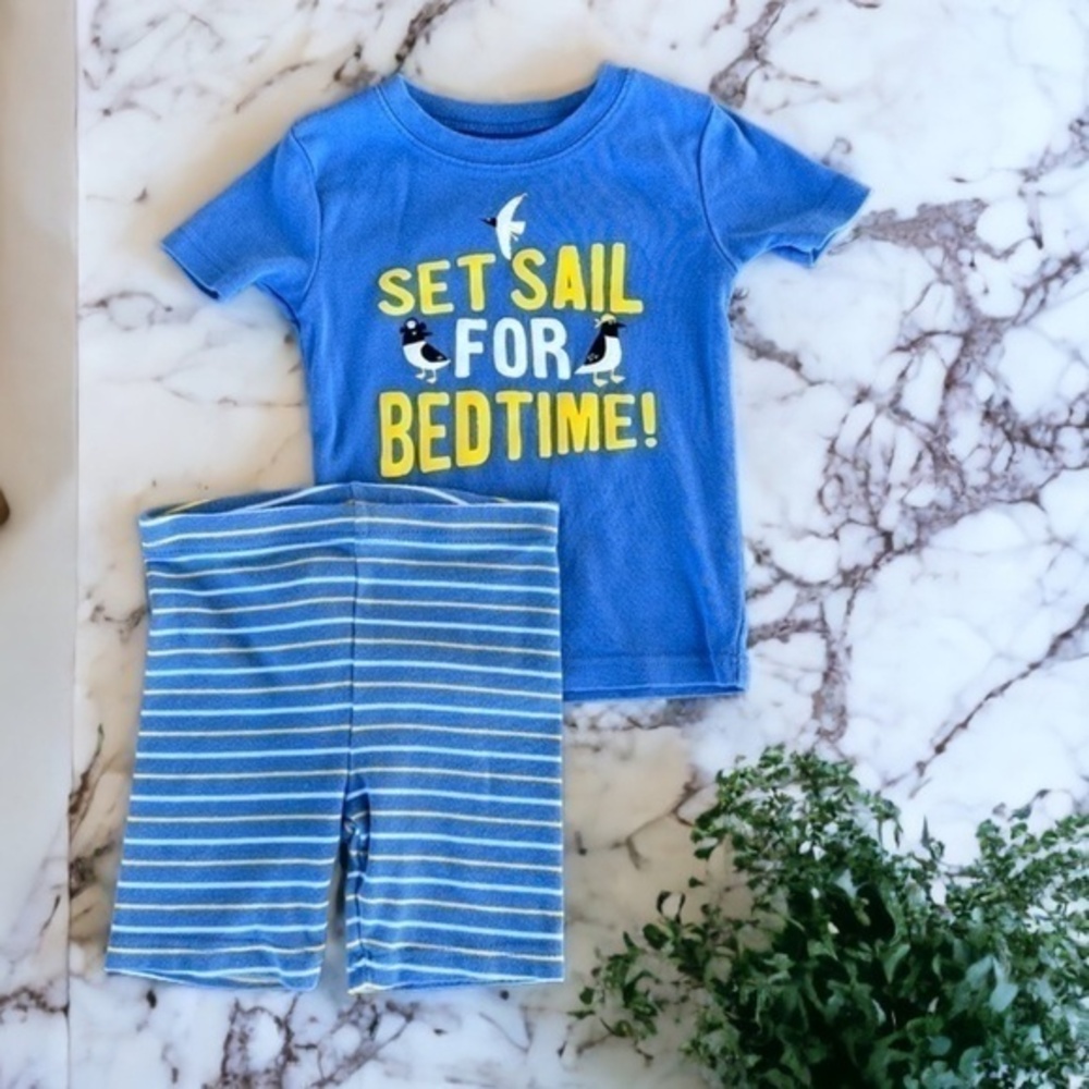 Carter's Size 24 Months Matching Shorts and T-Shirt Set Lounging Sleepwear